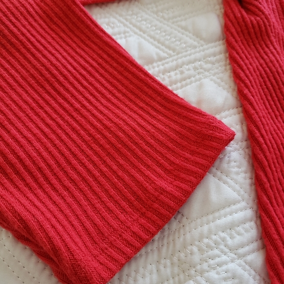 Blouses - Picture 6 of 6